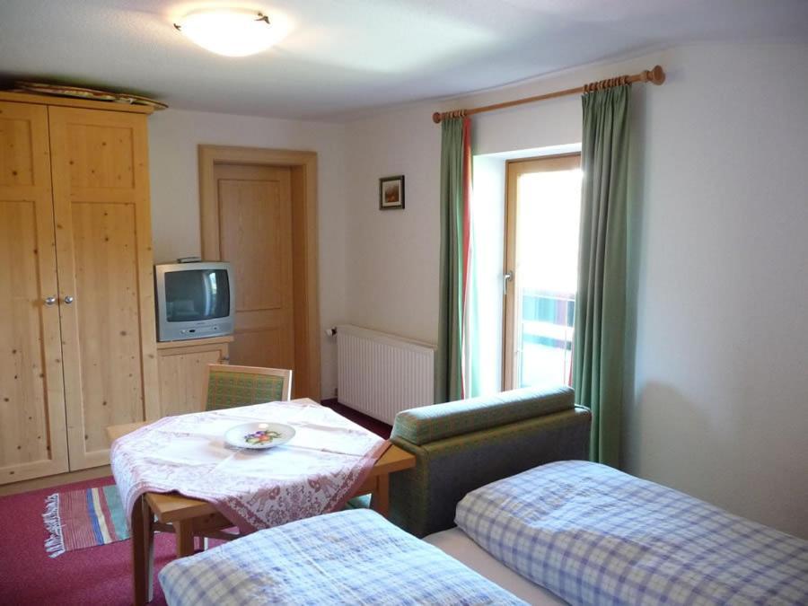 Gasthof Alpenblick Hotel Hirschegg  Phòng bức ảnh